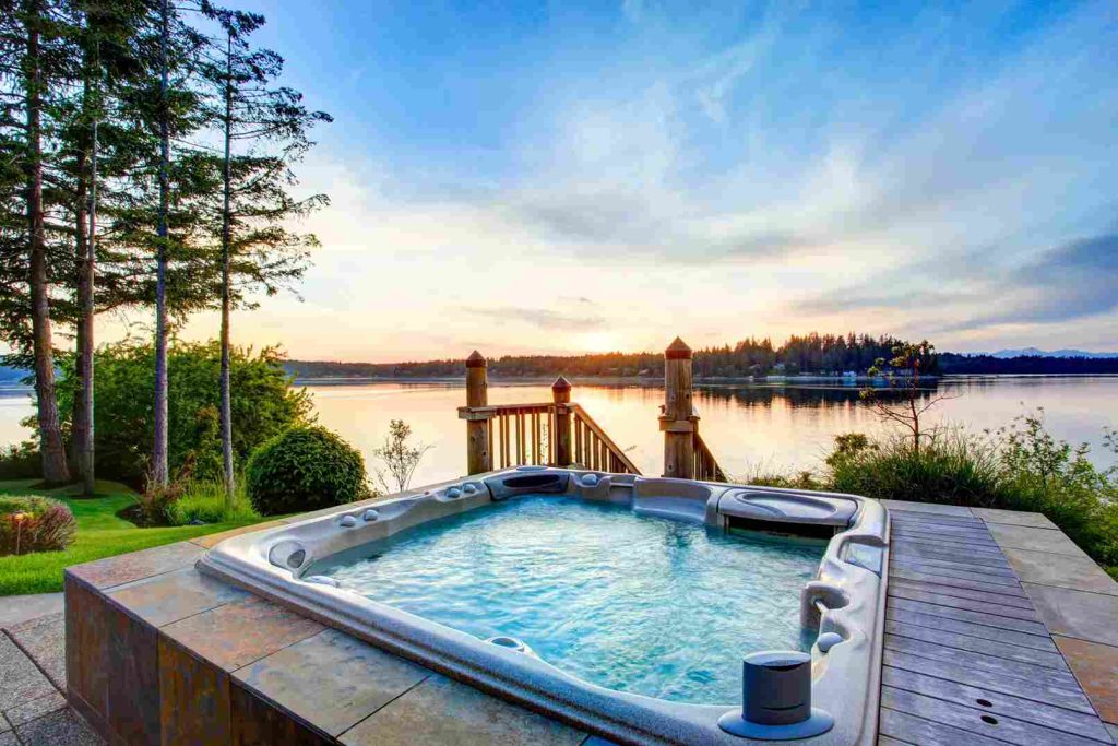 One Night Stay with Hot Tub
