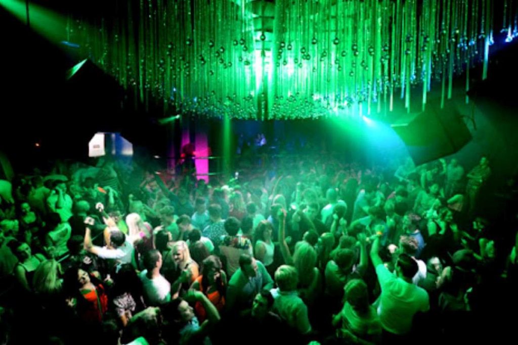 Nightclubs in Lincoln