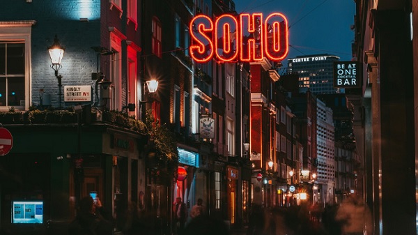 Places to go out in London at Night